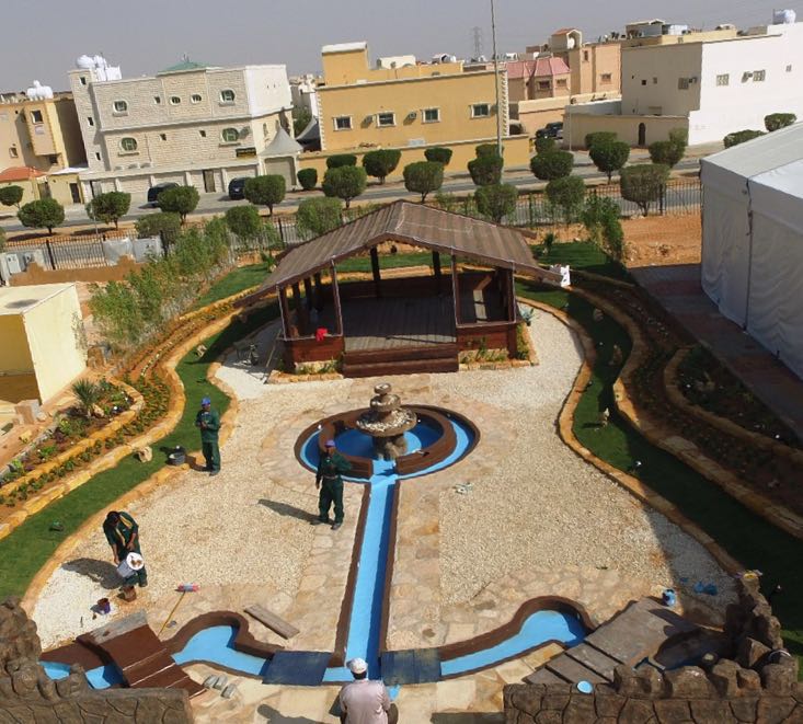 أكثر من مليون و300 زهرة تزيّن