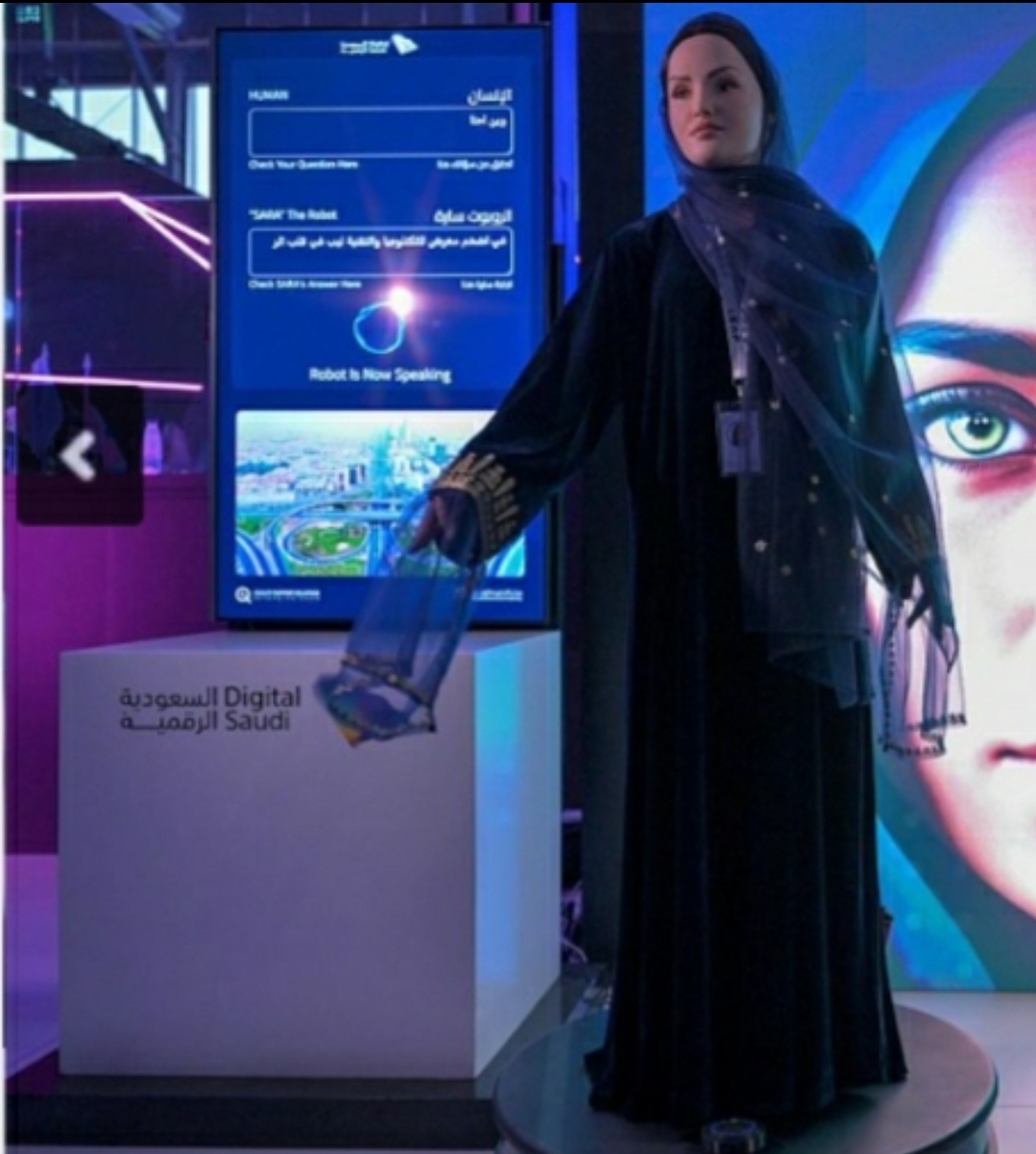 سارة.. أول روبوت سعودي في العالم تتحدث باللهجة المحلية