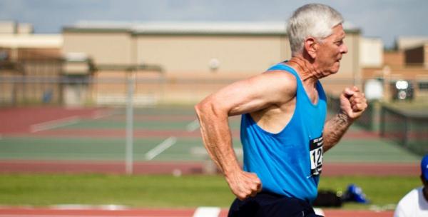 4 طرق للتركيز على لياقة الجسم بالكامل مع التقدم في العمر