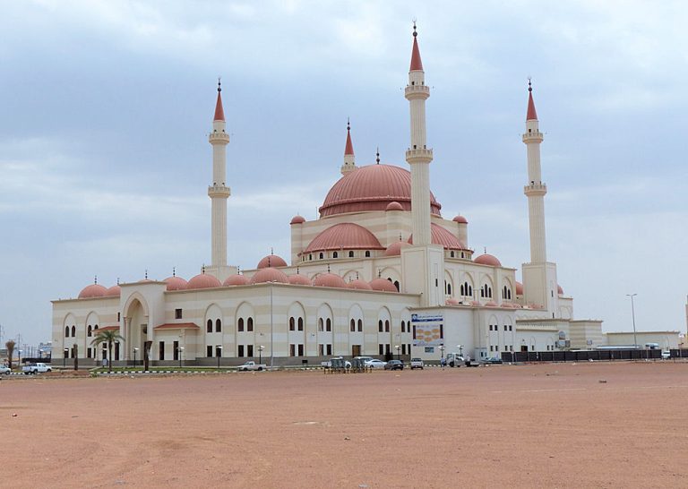 تعرف على مسجد الراجحي بحائل 