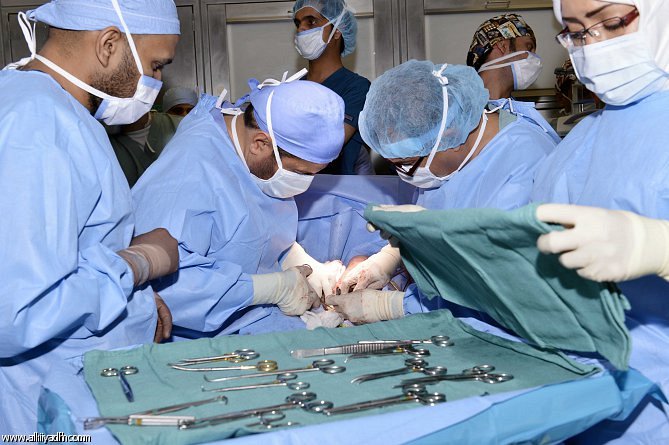 أكثر من 142 ألف عملية جراحية في مستشفيات وزارة الصحة خلال عام