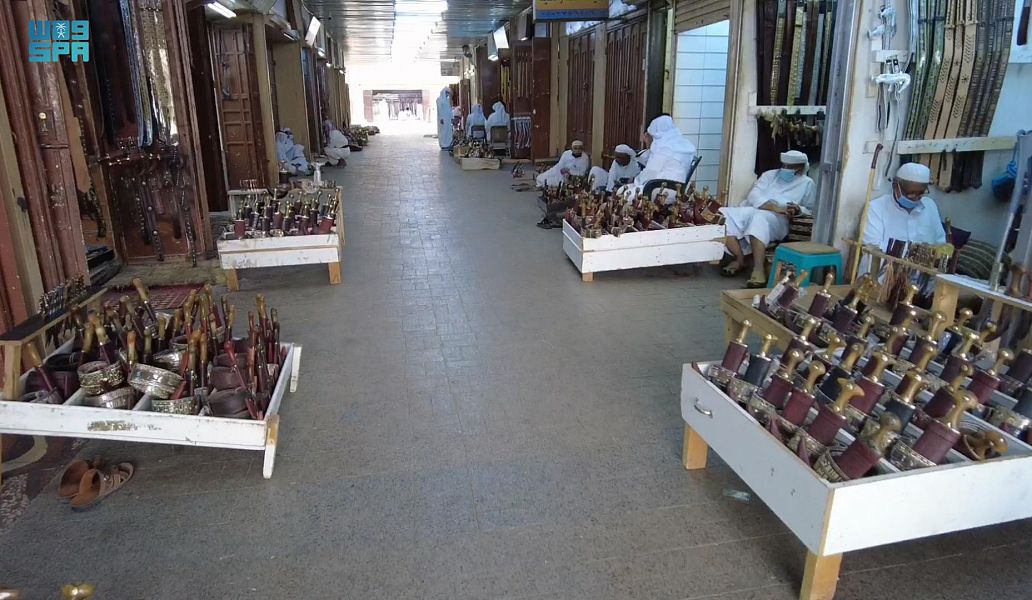 سوق الجنابي بنجران عنوان التراث والأصالة