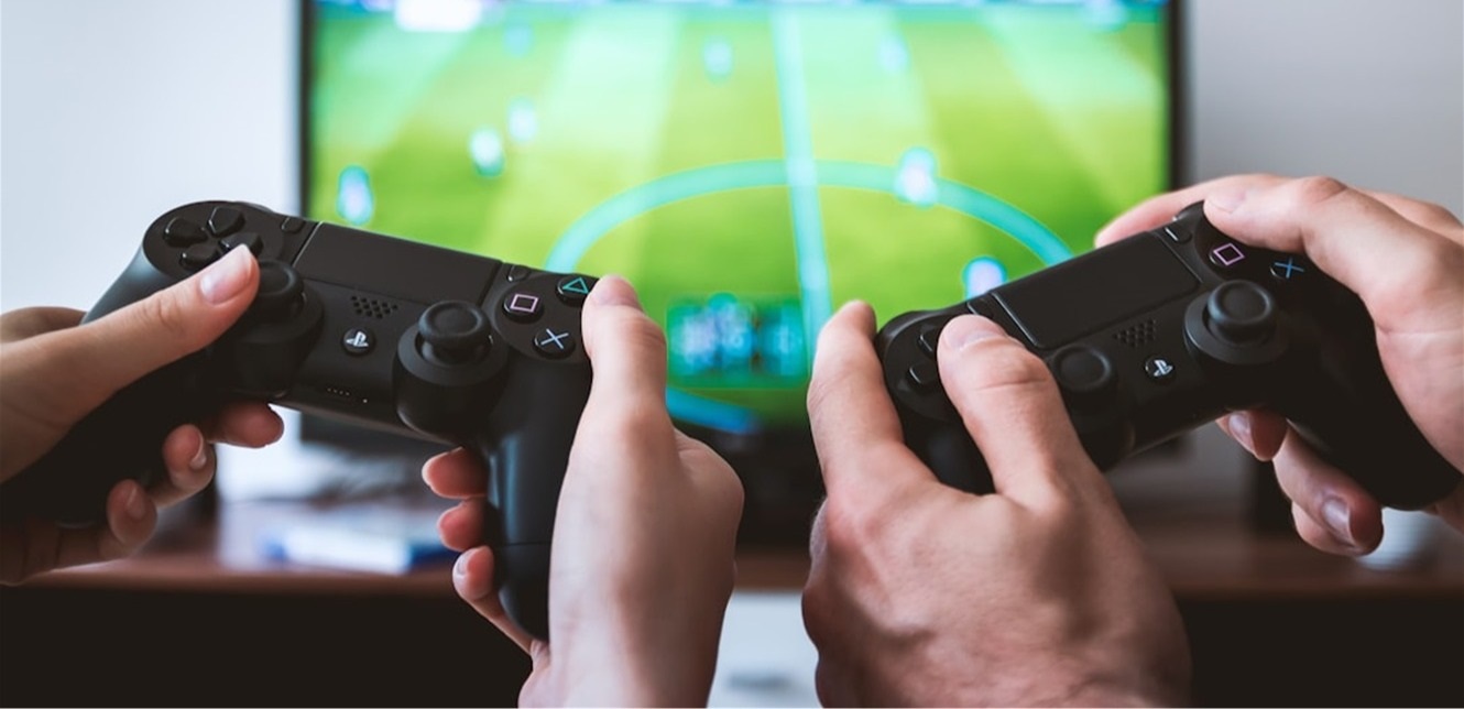 ما العلاقة بين ألعاب الفيديو ومشاكل الانتباه؟