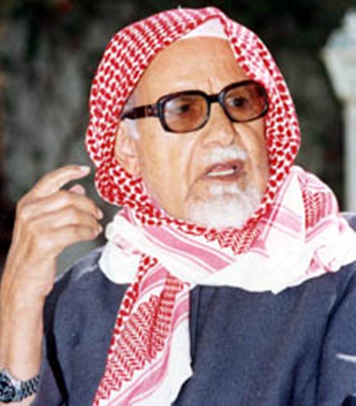 من هو الصحفي حمد الجاسر ؟