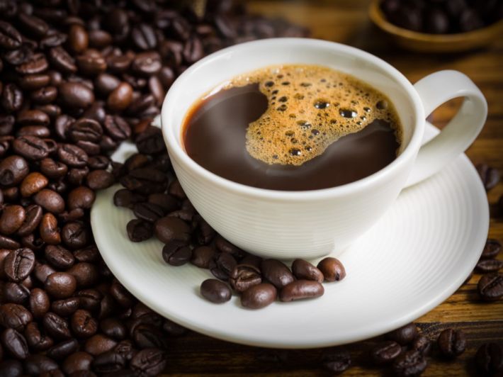  6 فوائد صحية للقهوة السوداء و لماذا الصباح موعد تناولها؟