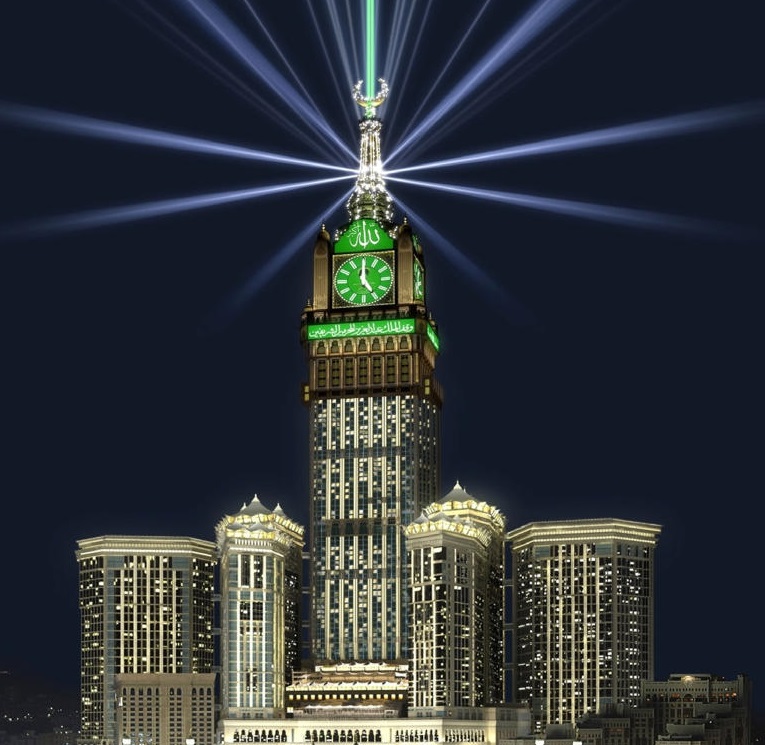 أبراج البيت من أشهر معالم السياحة في السعودية 