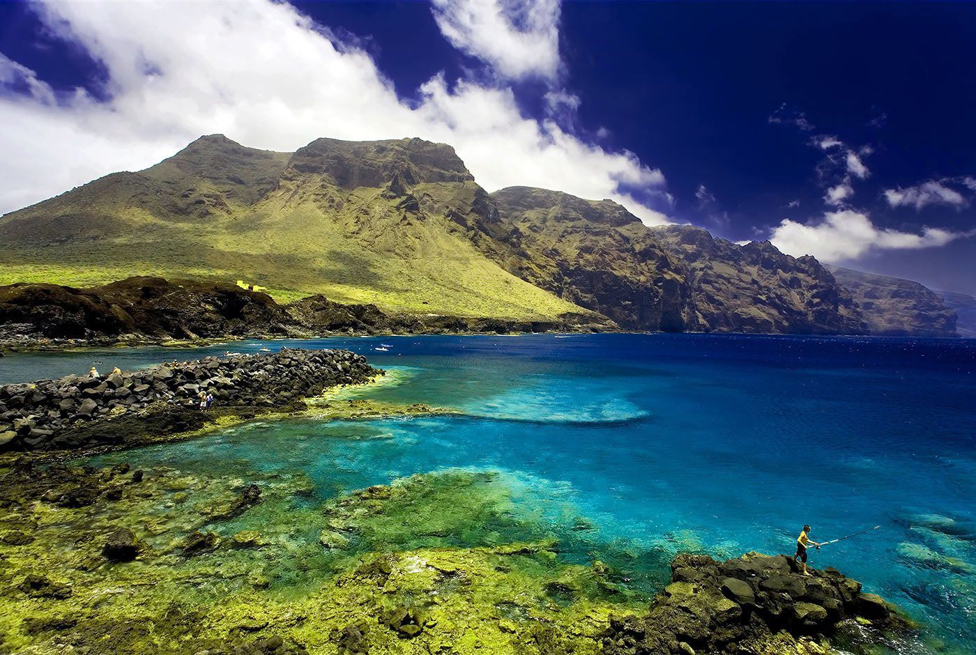 جزيرة تنريفي احدى جزر الكناري السياحية