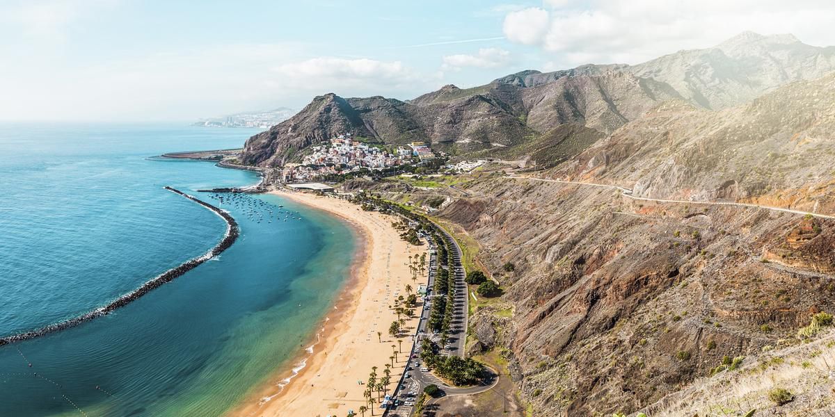 جزيرة تنريفي احدى جزر الكناري السياحية