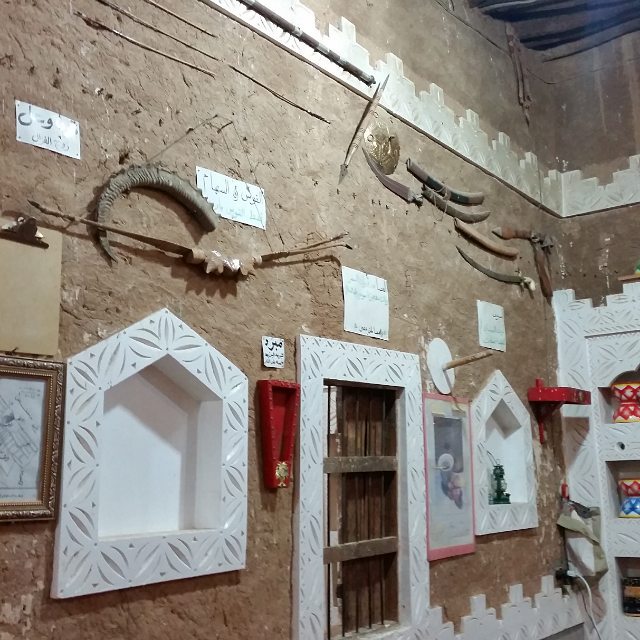 جولة في ثنايا قصر الدبيخي التراثي في بريدة