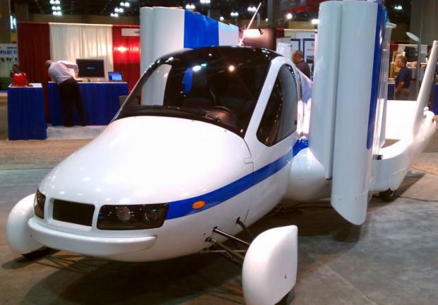 سيارة “AeroMobil” تتحول من سيارة إلى طائرة في نصف دقيقة و مميزاتها