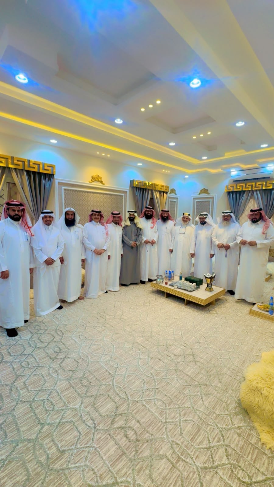 الإعلامي سعيد آل نوره الزهيري يحتفي بوفد موسوعة كيوبيديا العالميّة في سراة عبيدة