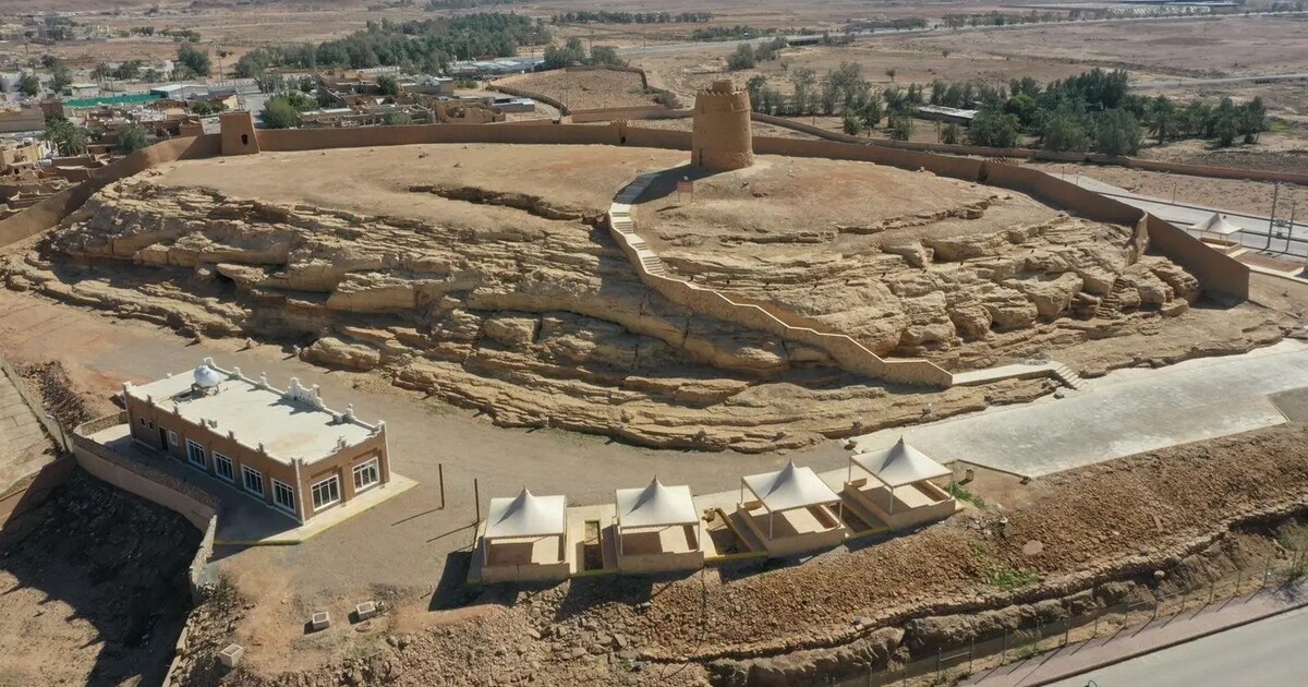 مرقب منيخ التاريخي بمدينة المجمعة