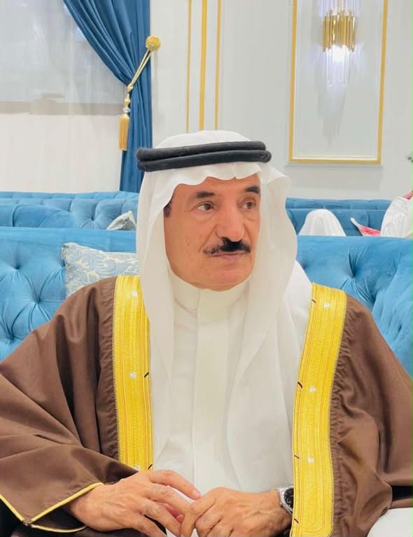 من هو الإعلامي  عوض بن مانع القحطاني؟