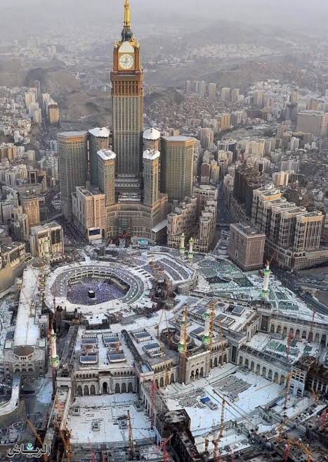 مكة المكرمة.. من عبق الماضي إلى نهضة الحاضر واستدامة العطاء لضيوف الرحمن