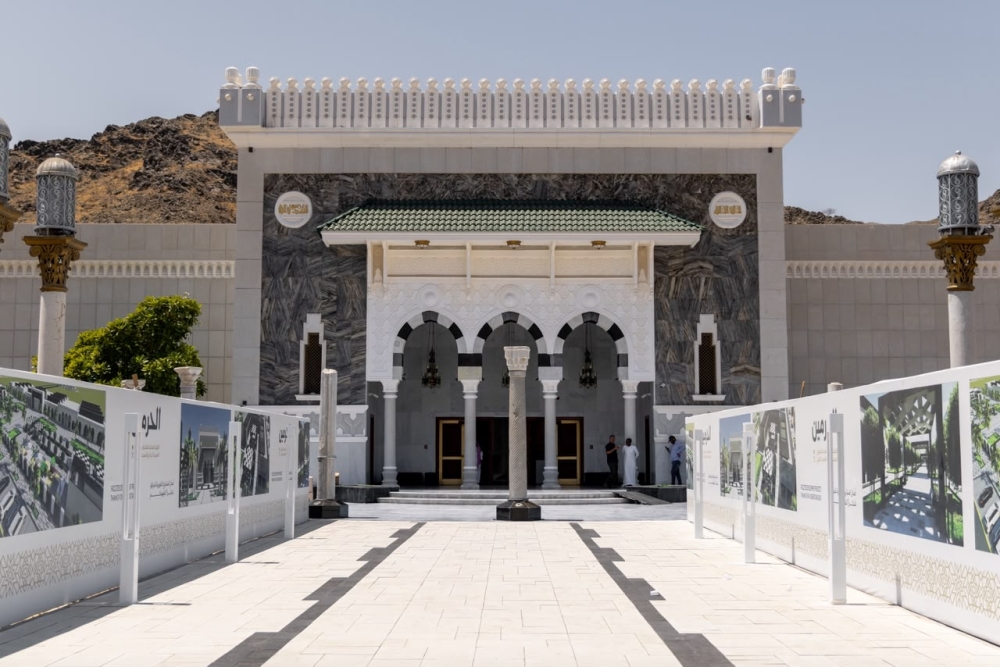 معرض عمارة الحرمين الشريفين.. ذاكرة تاريخية توثق مسيرة العناية بالحرمين عبر العصور