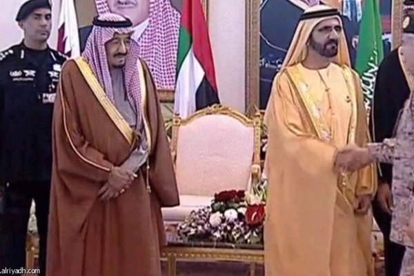 الملك سلمان يستقبل الوفود المشاركة في القمة_الخليجية
