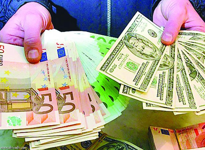 البنوك تتوقع ارتفاع الطلب على بطاقات الائتمان 20% بسبب الصيف