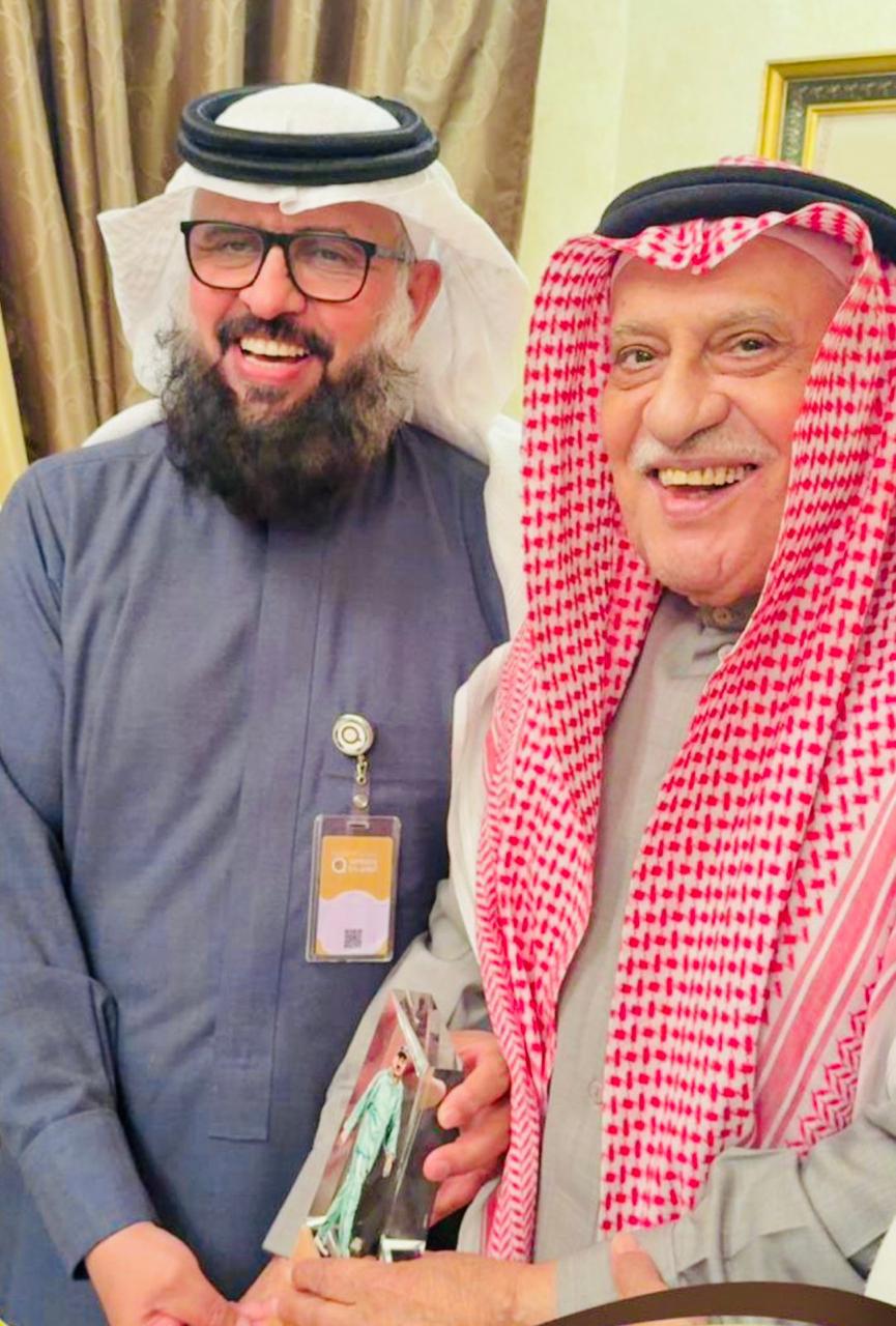 زيارة وتكريم موسوعة كيوبيديا للكابتن خليل الزياني من روّاد التدريب الوطني
