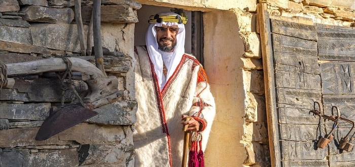 الازياء التقليدية حسب المنطقة في السعودية