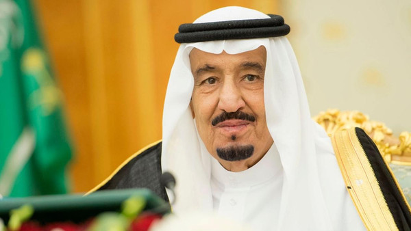 الملك سلمان يوجه بوضع خاتم المؤسس بدارة الملك عبدالعزيز