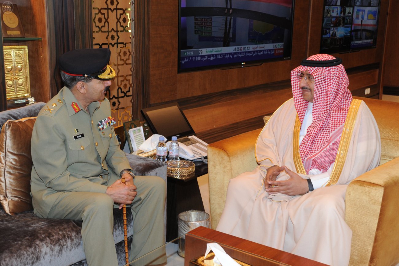 الأمير محمد بن نايف يستقبل رئيس هيئة الأركان المشتركة بجمهورية باكستان