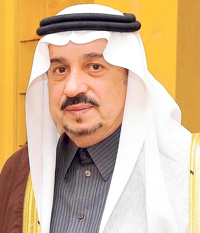 أمير منطقة الرياض يستقبل أصحاب السمو الأمراء والفضيلة والمعالي وعدداً من المسؤولين المهنئين بتعيينه أميراً للمنطقة