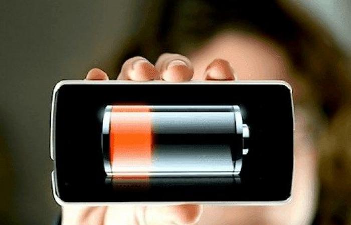 بطارية هاتف تقاوم الصقيع.. تعمل في درجة 50 تحت الصفر