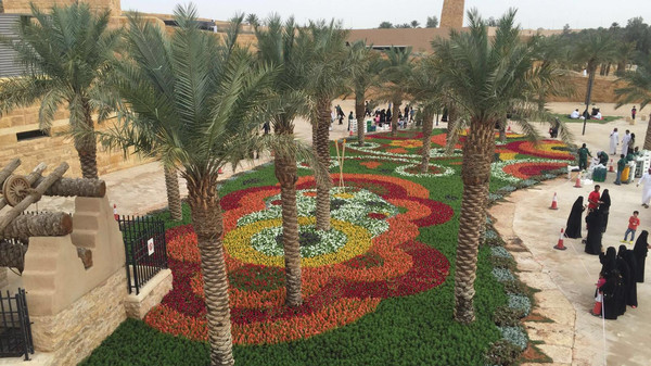أكثر من مليون و300 زهرة تزيّن "ربيع الرياض"