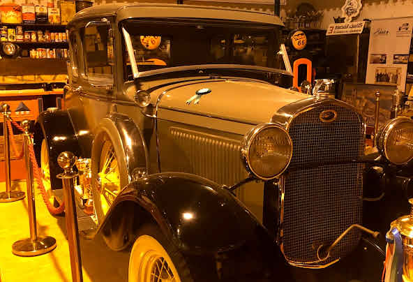 بريدة...متحف المجحدي لنوادر التراث والسيارات الكلاسيكية