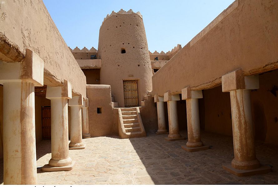 قلعة "أعيرف" الأثرية في حائل