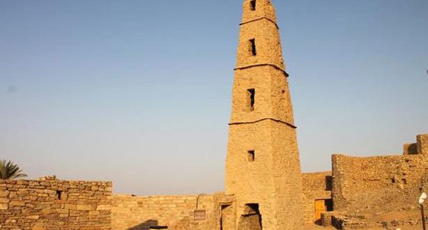 " مسجد عمر بن الخطاب" بدومة الجندل لا يزال محافظاً على طرازه القديم